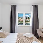 Senka - Four Bedroom * Rogotin