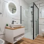 Senka - Four Bedroom Rogotin