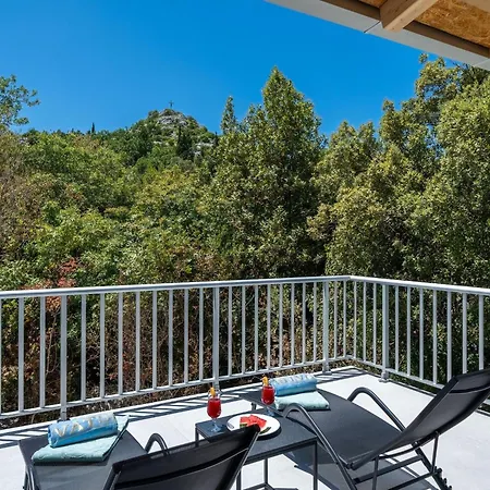 Senka - Four Bedroom *